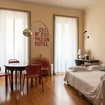 Youhosty - Charm Via Torino Apartament *