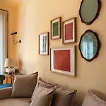 Youhosty - Charm Via Torino Apartament