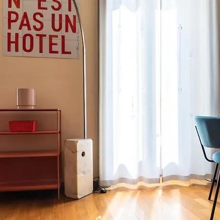 Apartment Youhosty - Charm Via Torino *